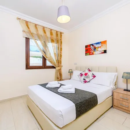 Vila Blue Water Bay Paralimni